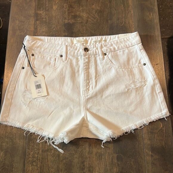 NWT Cleo+Wolf Country Women's High Rise Distressed Shorts Sz-30 - Picture 5 of 15